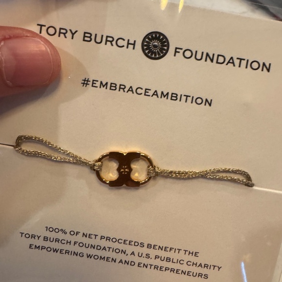 Tory Burch #embraceambition Bracelet - Picture 4 of 5